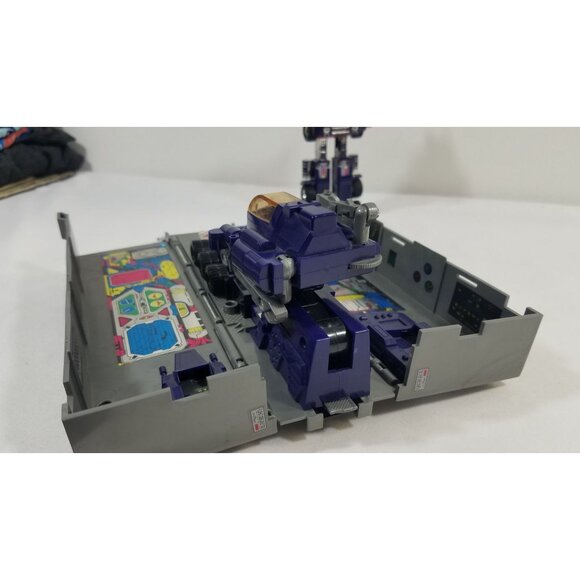 Hasbro Transformers G1 Optimus Prime Autobot 1984 Incomplete Action Figure Vtg - Picture 12 of 16